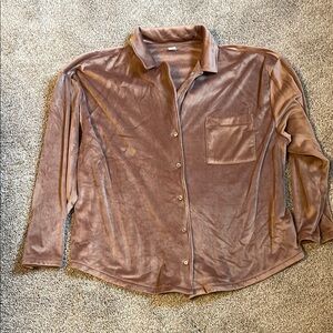 Velvet /velour sleep or lounge wear shirt. LIKE NEW
